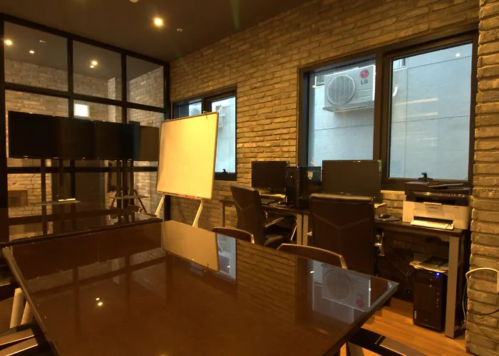 Vella Suite Hotel