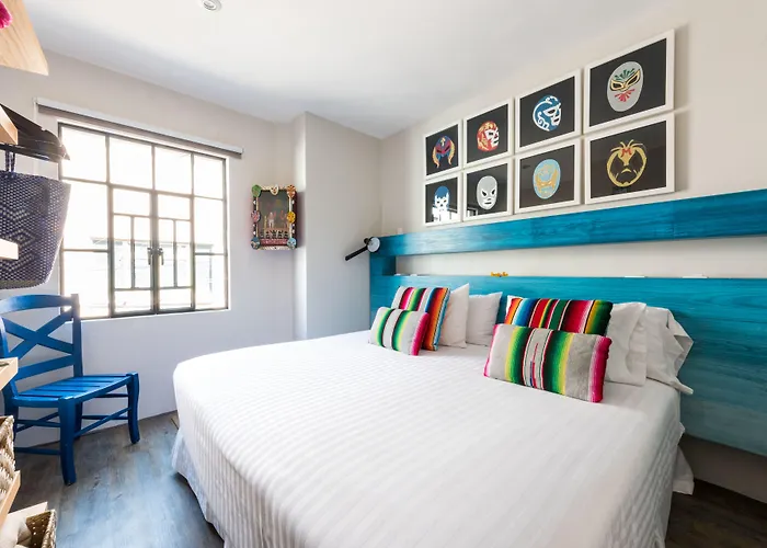 La Palomilla (Adults Only)