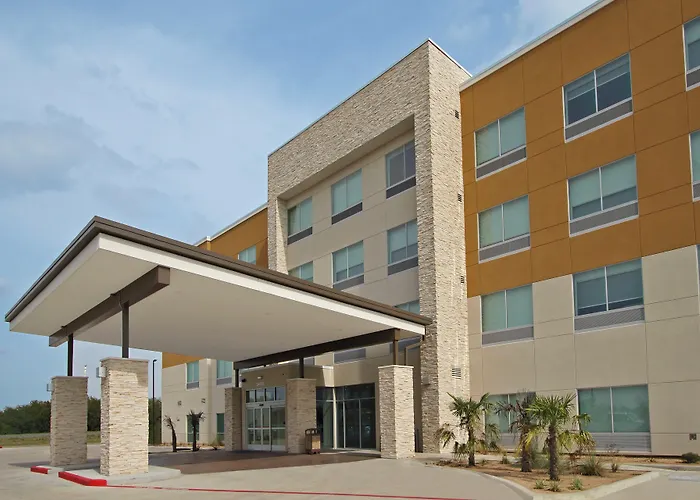Holiday Inn Express & Suites - Brookshire - Katy Freeway By Ihg