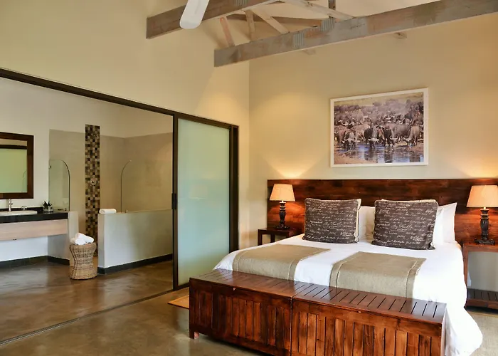 Bushveld Terrace Safari Hotel, Lodge & Spa