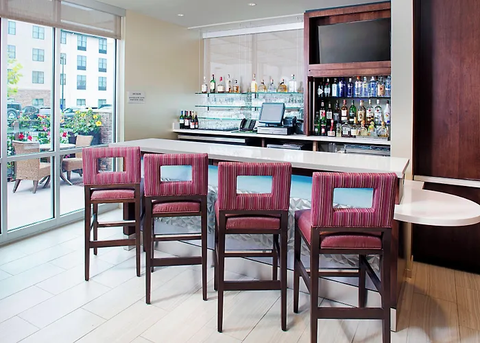Springhill Suites By Marriott Carle Place Garden City