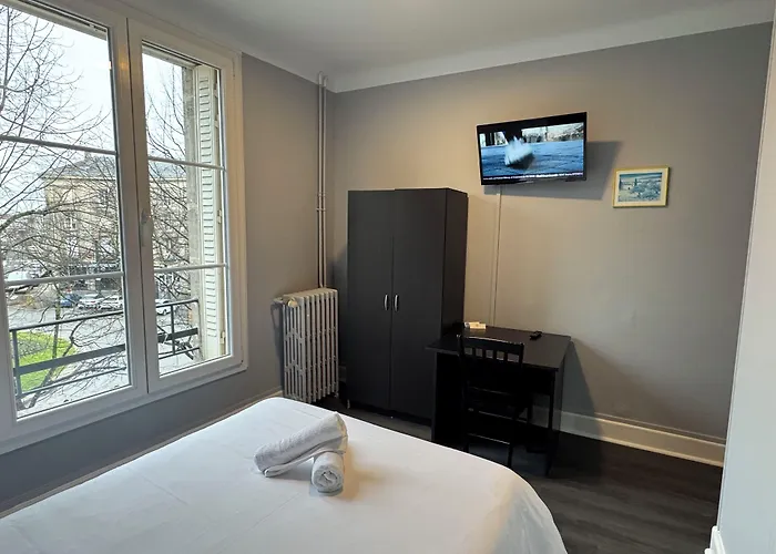 Abc Hotel