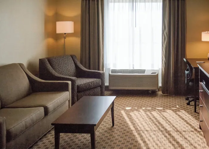Cobblestone Hotel And Suites - Jefferson