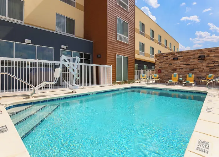 Fairfield Inn & Suites By Marriott Cotulla