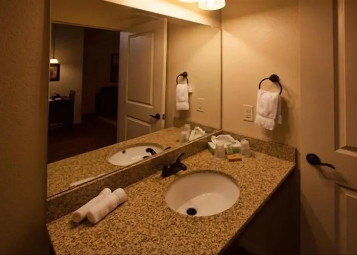 The Lodge At Kenedy