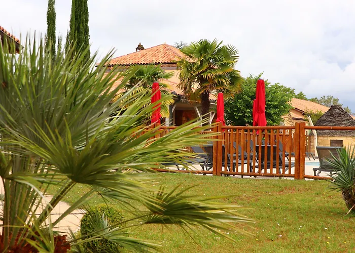 Hotel Le Mas De Castel - Piscine Chauffee