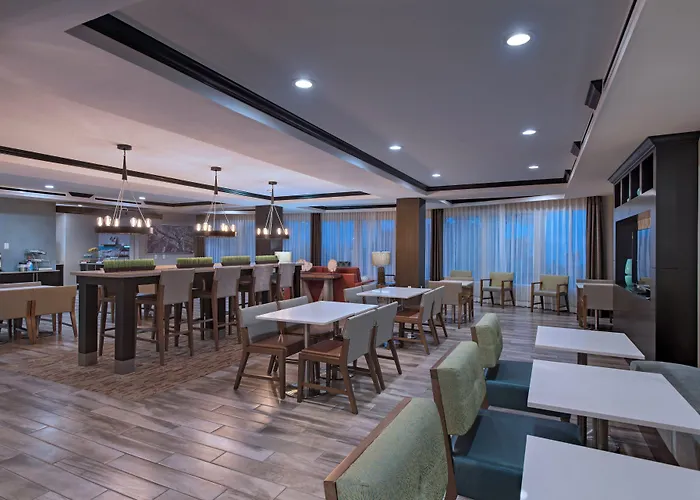 Holiday Inn Express & Suites Austin Nw - Four Points By Ihg