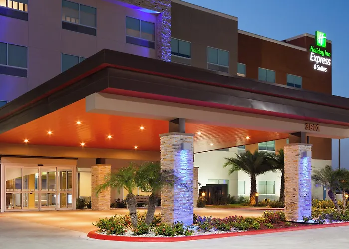 Holiday Inn Express&Suites Edinburg- Mcallen Area, an IHG Hotel