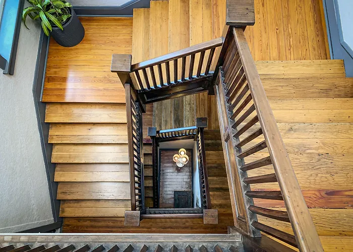 Artisan Downtown Hotel DeLand