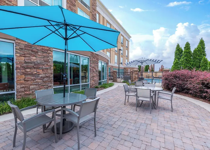 Holiday Inn Express Hotel & Suites Huntsville West - Research Park By Ihg