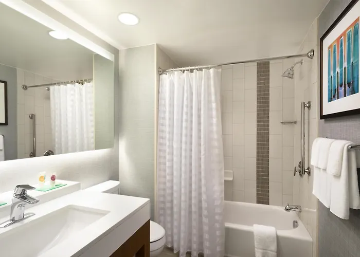 Hyatt Place Austin Downtown