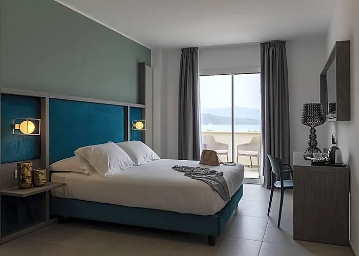 Resort La Battigia Beach & Spa