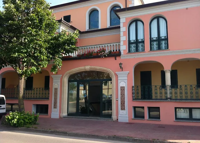 Residence Marina Palace
