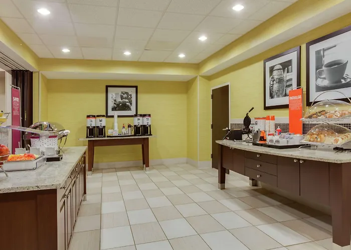 Hampton Inn Ozark