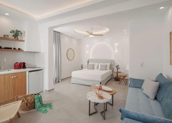 Agia Anna Living