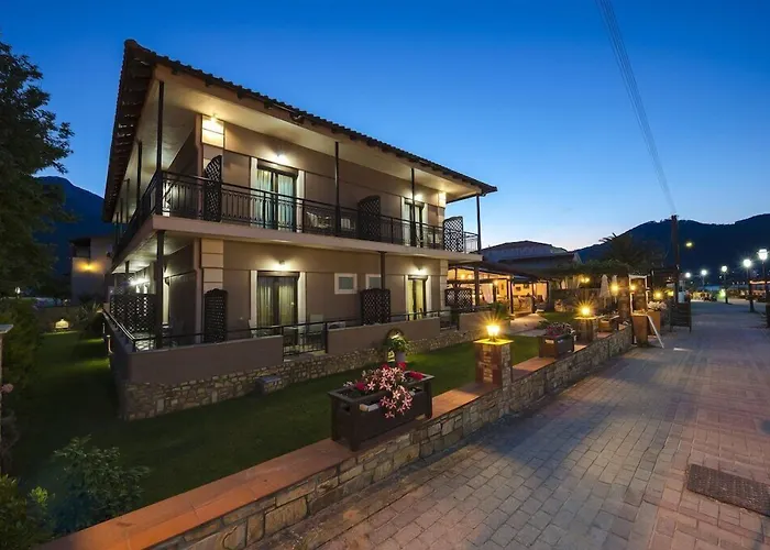 Kamelia & Semeli Hotel