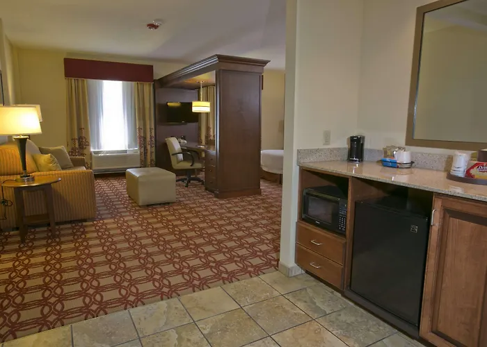 Hampton Inn & Suites Wiggins