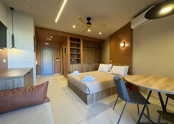 Philoxenia Apartments