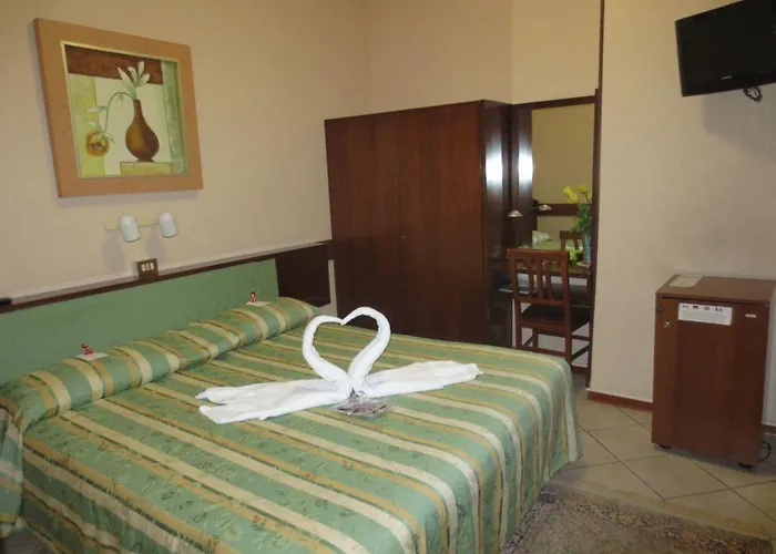 Hotel Italia City Center