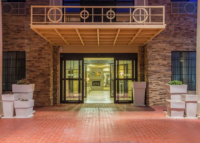 Holiday Inn Express & Suites Clovis By Ihg