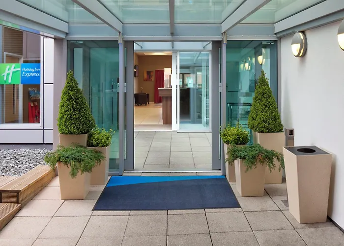 Holiday Inn Express Hull City Centre By Ihg