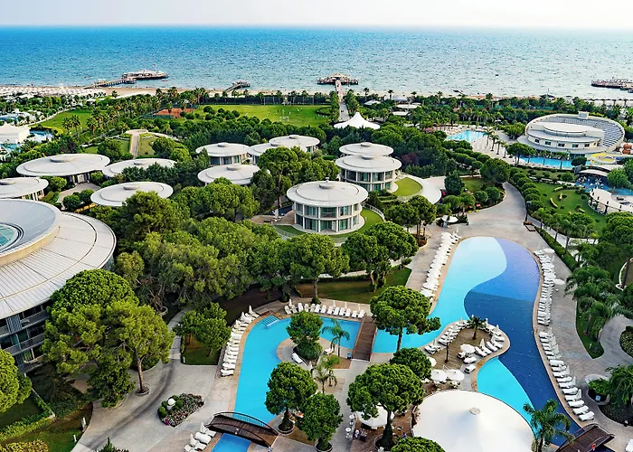 Calista Luxury Resort