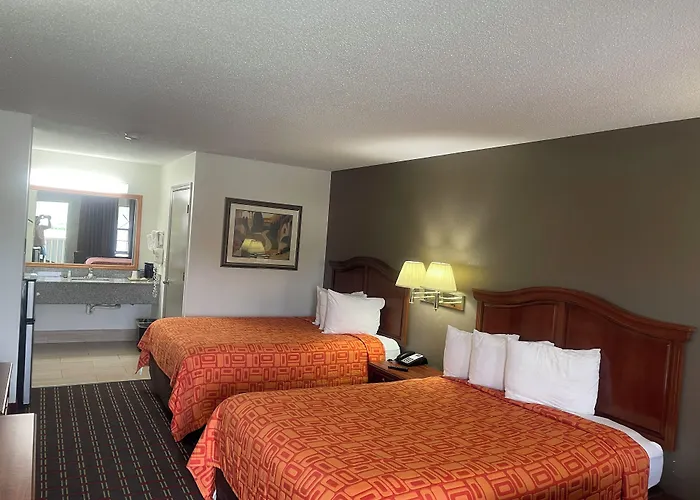 Loyalty Inn Hawkinsville