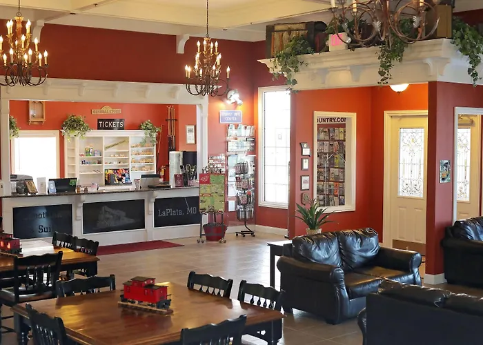 Depot Inn & Suites