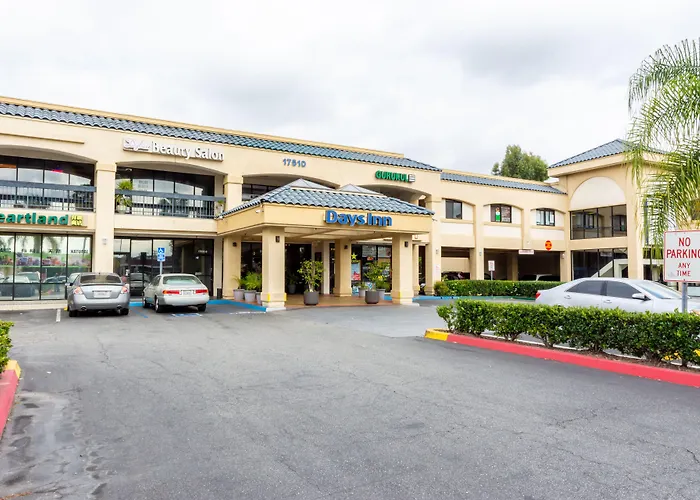 Days Inn & Suites By Wyndham Artesia