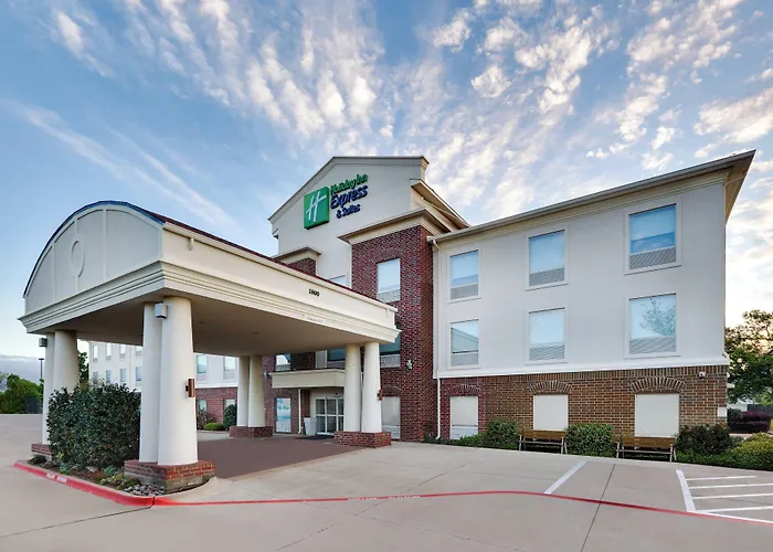 Holiday Inn Express Hotel & Suites Cleburne By Ihg
