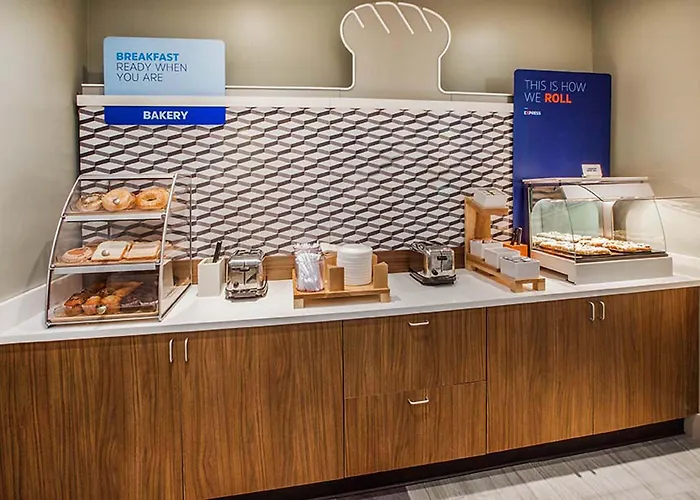 Holiday Inn Express Hotel & Suites Pampa By Ihg