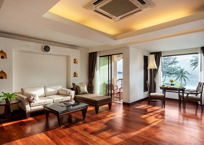 Patong Paragon Resort & Spa Sha Extra Plus