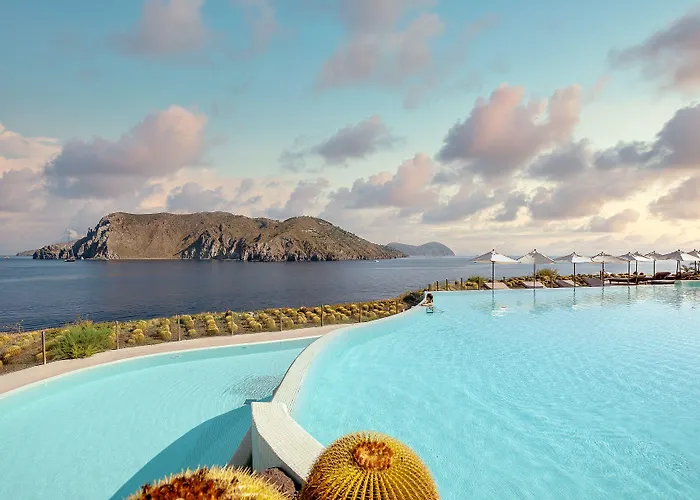 Therasia Resort Sea And Spa - The Leading Hotels Of The World