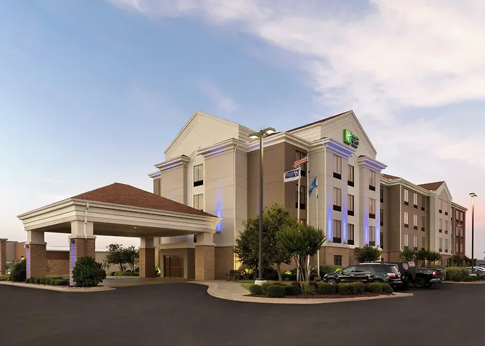 Holiday Inn Express Hotel & Suites Shawnee I-40 By Ihg