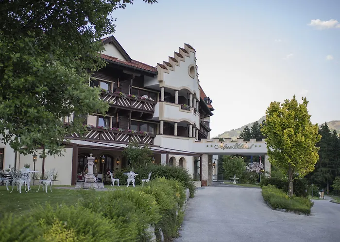 Hotel AlpenSchlössl