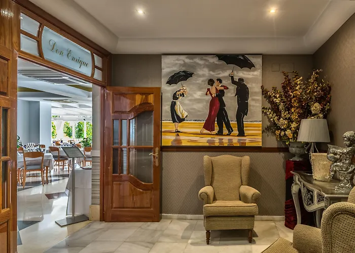 Hotel Balcon De Europa
