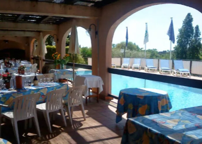 Mas De Vence - Hotel-Restaurant