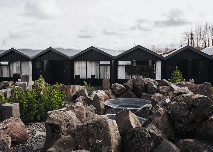 The Hill Hotel At Fluthir