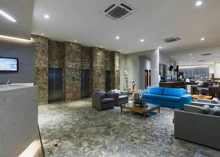 Quality Suites Natal
