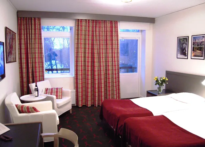 Ariston Hotell