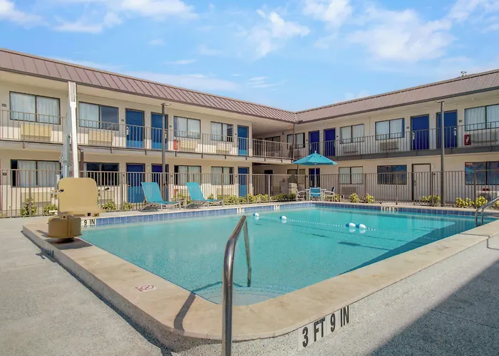 Motel 6-Venice, FL