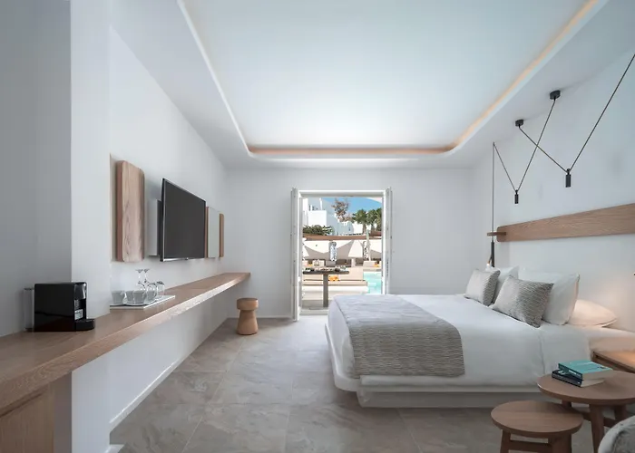 Santorini Kastelli Resort