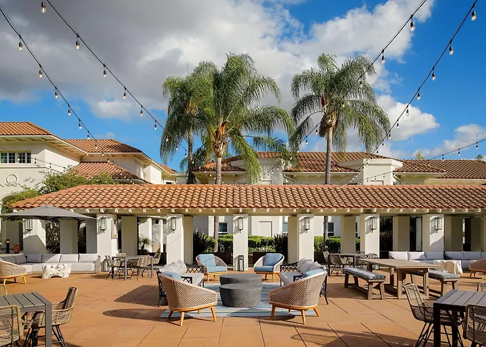 Hayes Mansion San Jose, Curio Collection By Hilton
