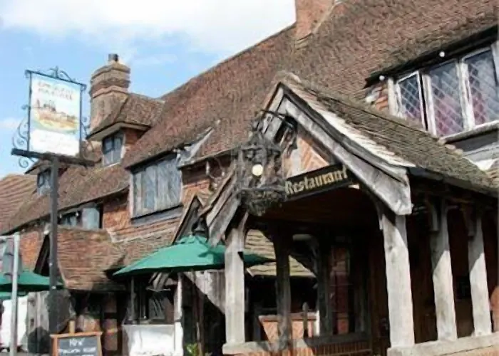 Chequers Inn Hotel