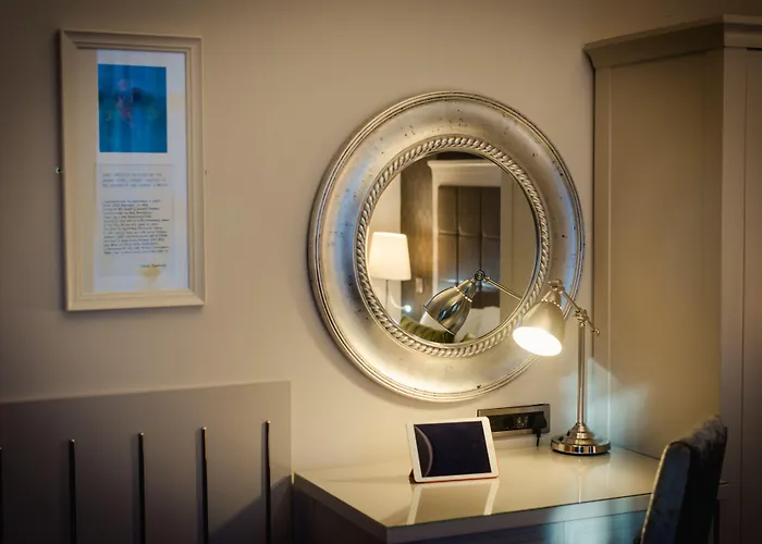Hotel Isaacs Cork City