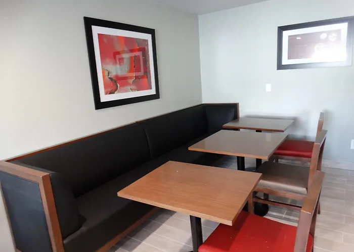 Best Western Dewitt