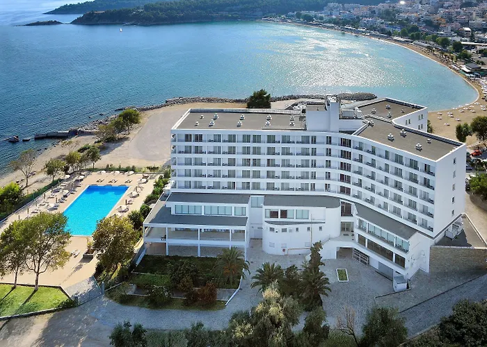 Lucy Hotel