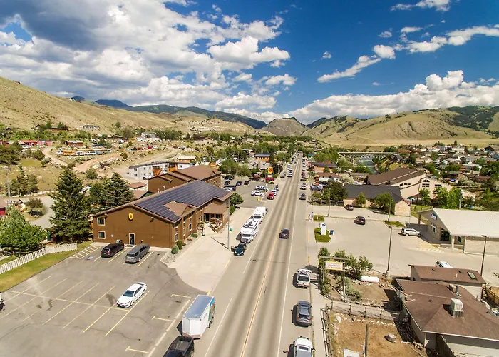 Super 8 By Wyndham Gardiner/Yellowstone Park Area