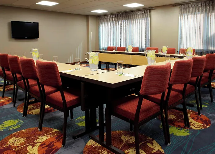 Courtyard By Marriott Ithaca Airport/University