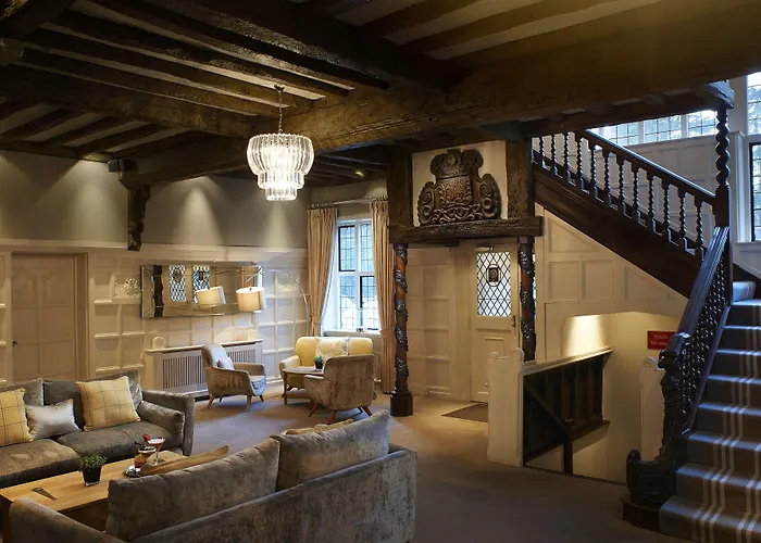 The Manor Elstree